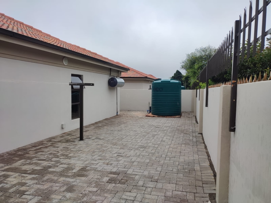 To Let 3 Bedroom Property for Rent in Koster North West